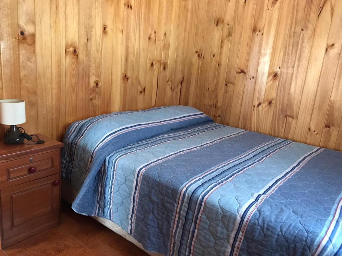 Cabanas El Manio, A Pasos De Ojos Del Caburgua Y Playa Caburgua *