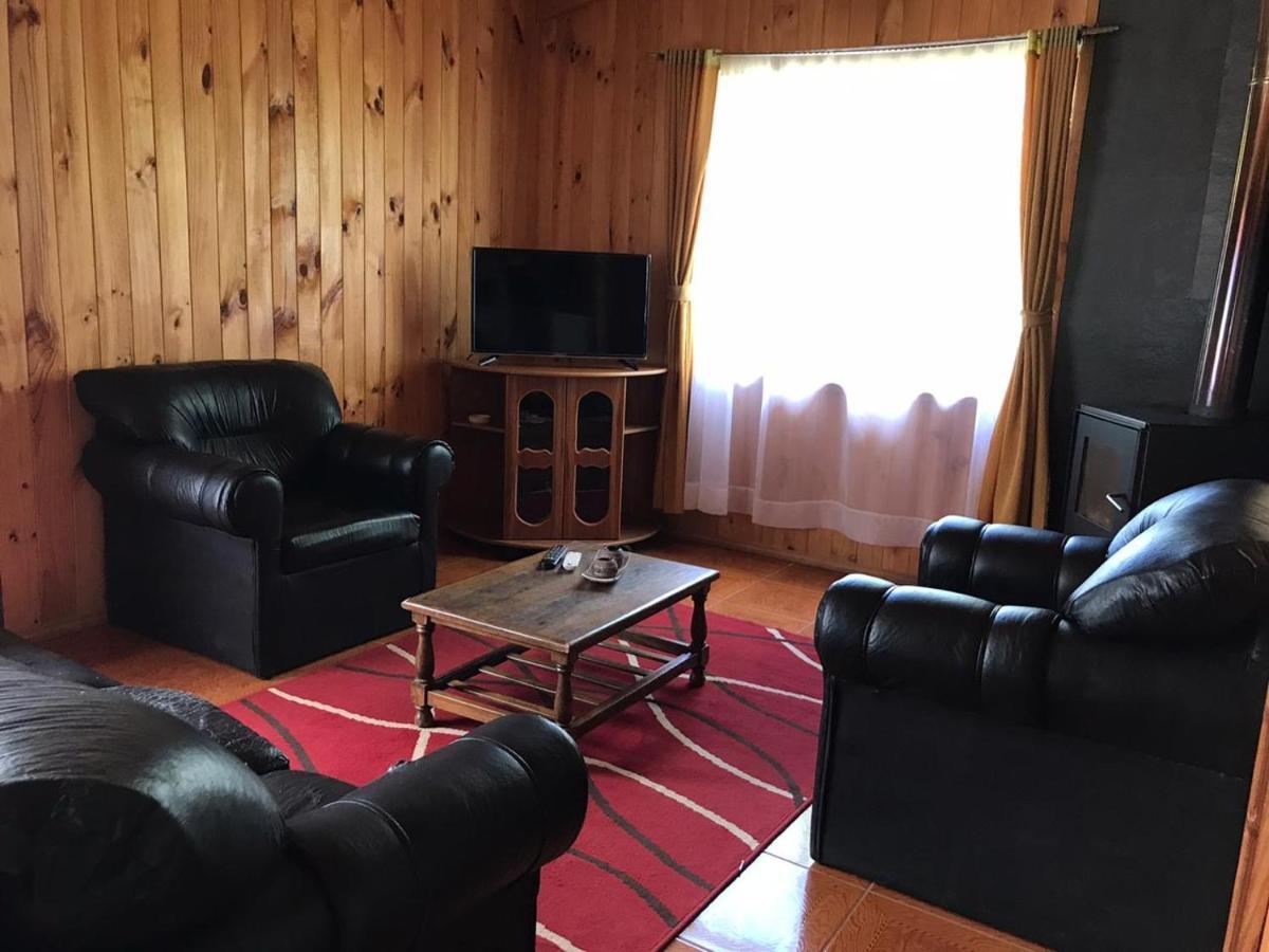 Cabanas El Manio, A Pasos De Ojos Del Caburgua Y Playa Caburgua Casa de férias Pucón